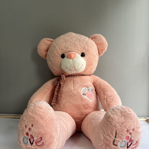 Медведь с сердцем LOVE 65 см